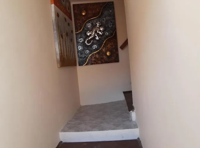 Minibali